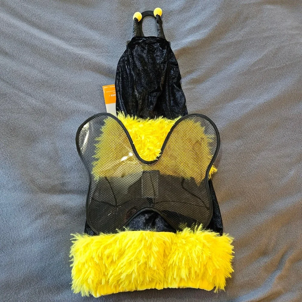 Hyde and Eek Boutique Infant Bumblebee Costume 12-18 Months w/ bee keeper adult - Picture 6 of 10